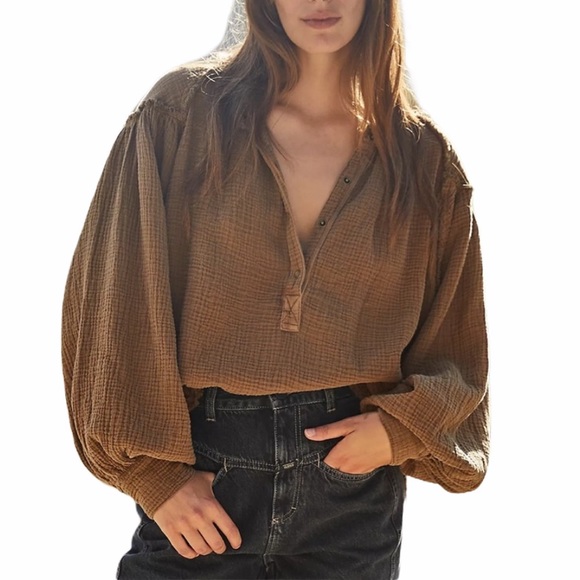 Free People Tops - NEW Free People We The Free Beach Day Pullover